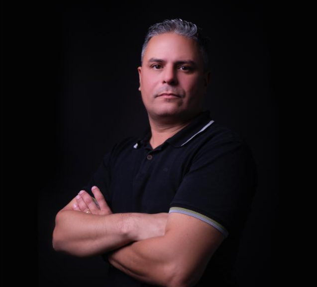 Leonardo Lopes - Corretor